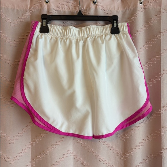 Nike Women's White and Pink Athletic Shorts - Picture 2 of 4